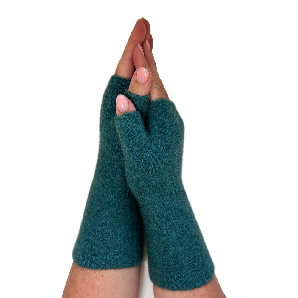 Possum Merino &amp; Silk Wristwarmers