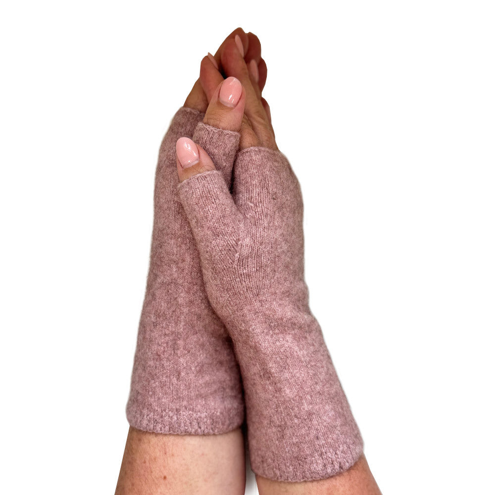 Possum Merino &amp; Silk Wristwarmers