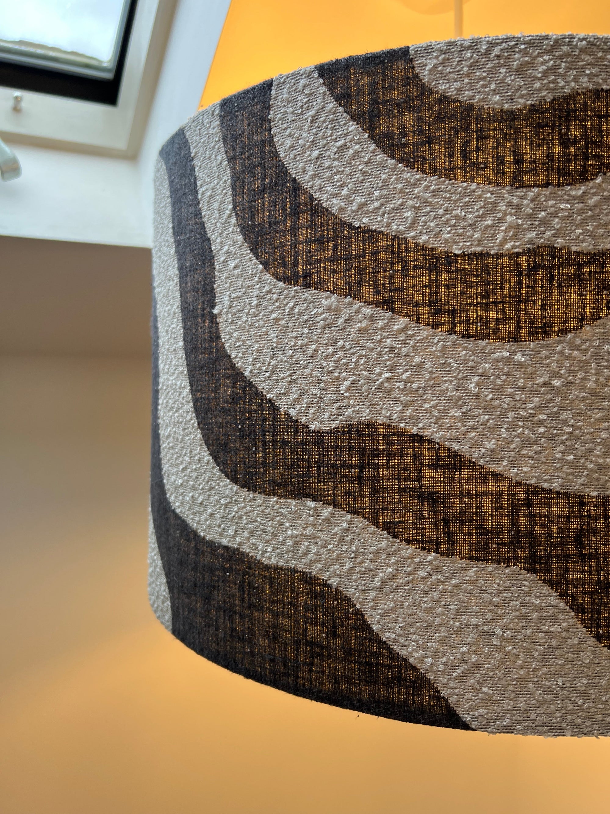 Black Wiggle drum lampshade /ceiling shade with a white lining