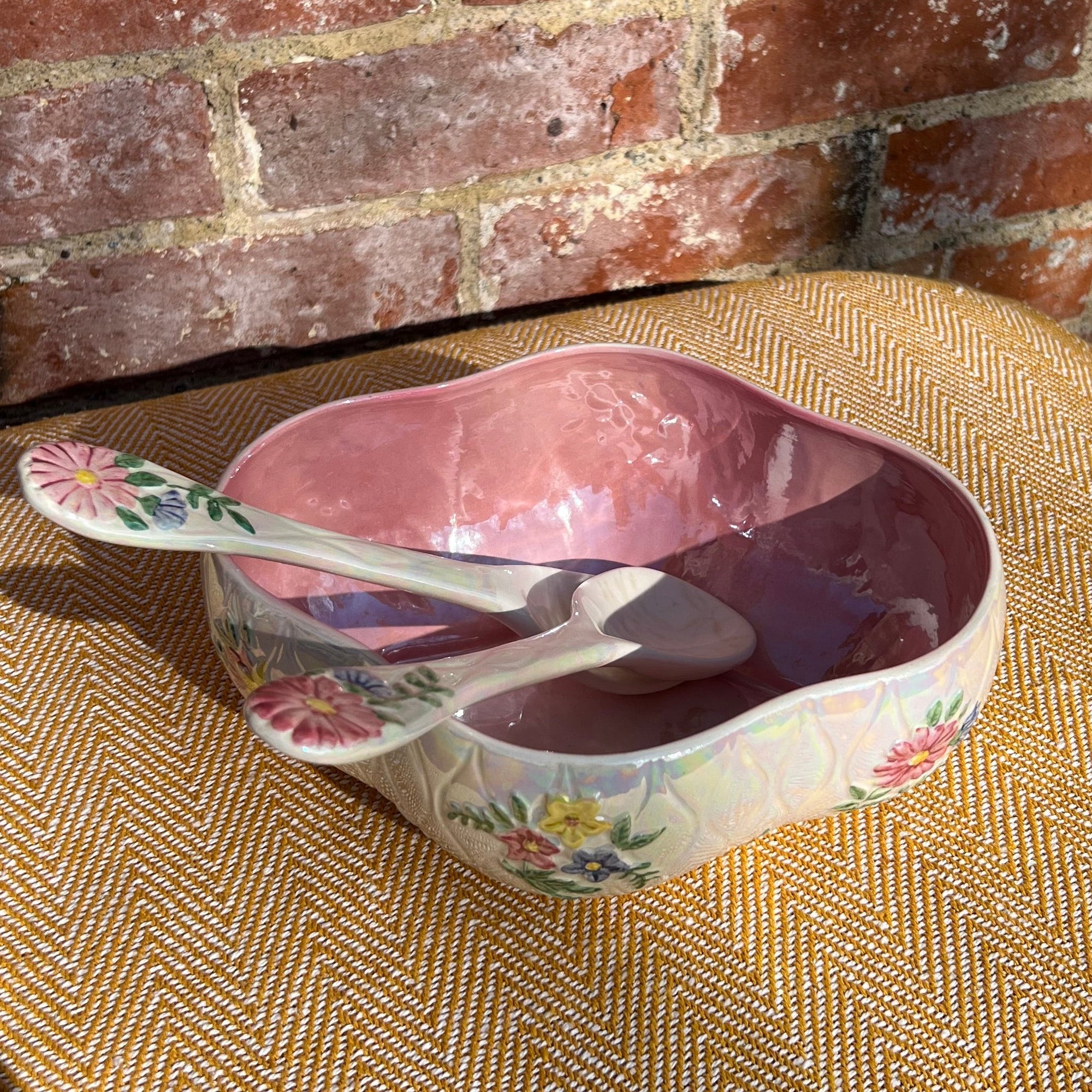 Floral salad bowl, with serving utensils