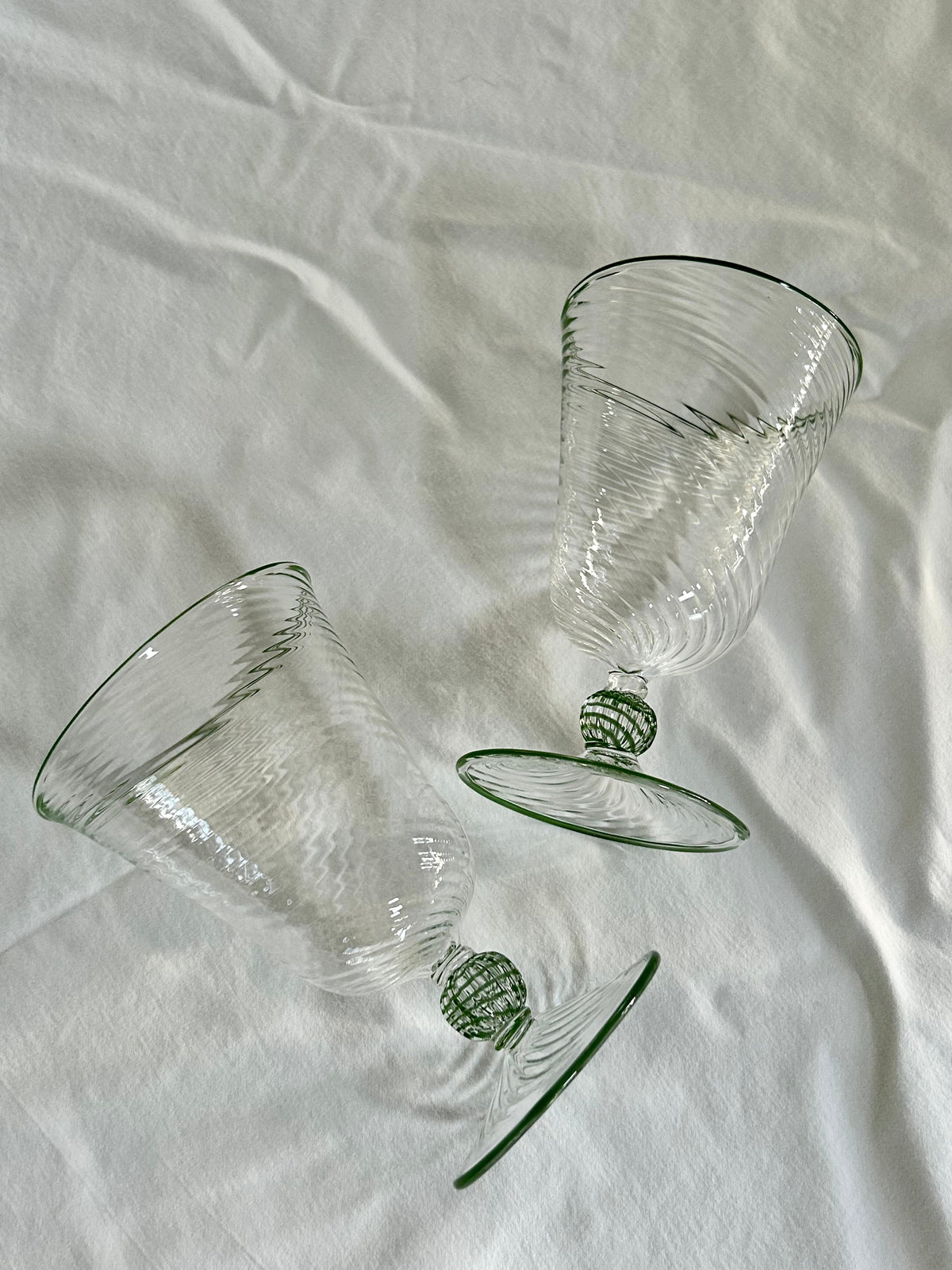 The Dido Venetian Wine Glass in Green, Set of Two