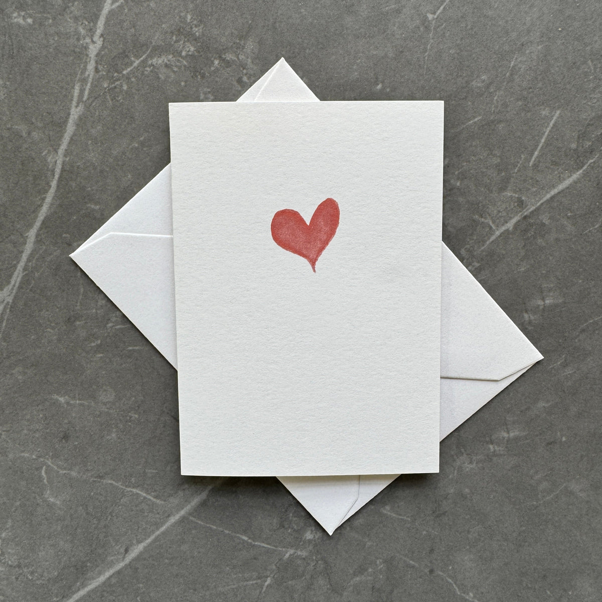 Small note cards with red watercolour love heart