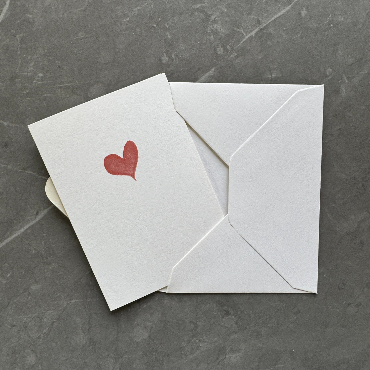 Small note cards with red watercolour love heart