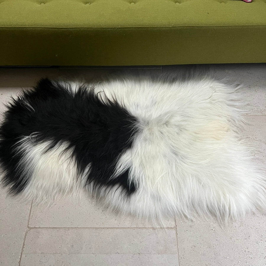 Icelandic Rare Breed YinYang Black & White Sheepskin Hide Unique Large 240102IL01