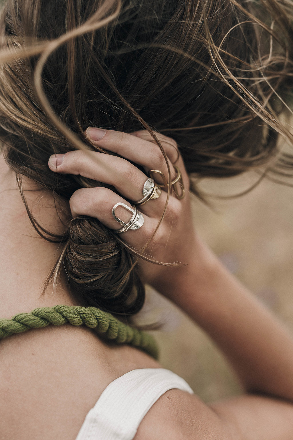 U RING