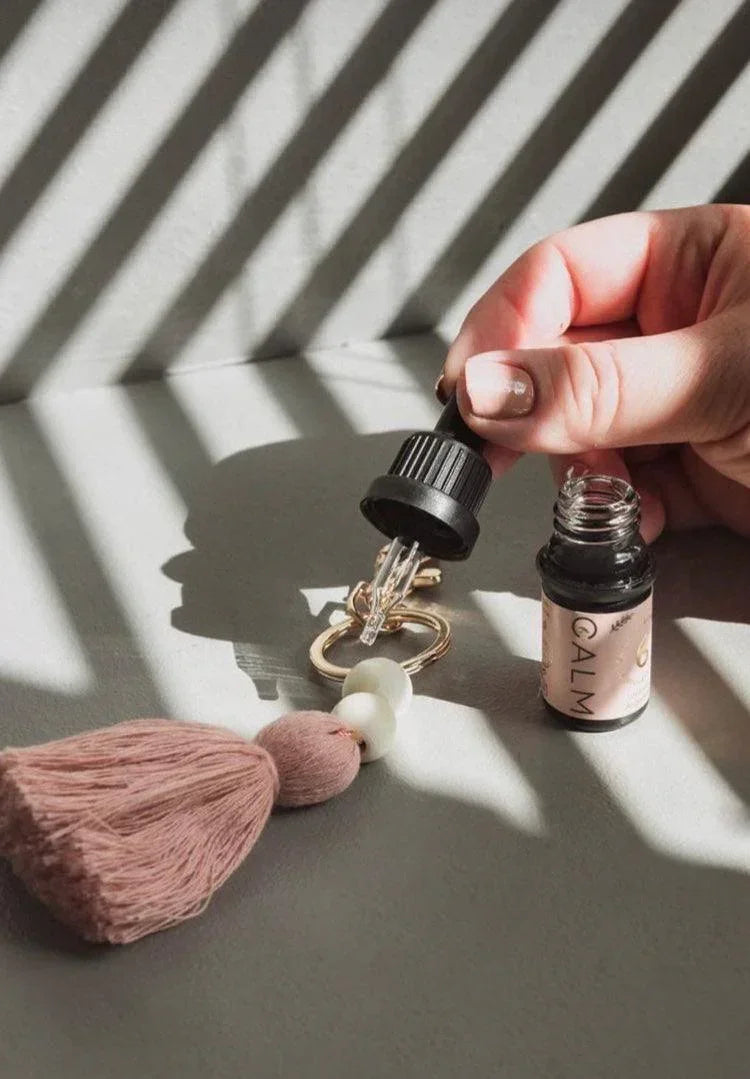 Keyring Diffuser &amp; Live Calm Organic Essential Oil 10ml
