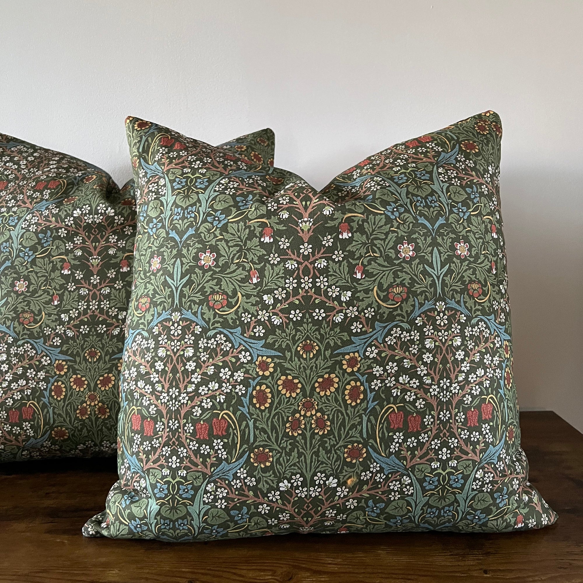 William morris Blackthorne cotton cushion, scatter cushions