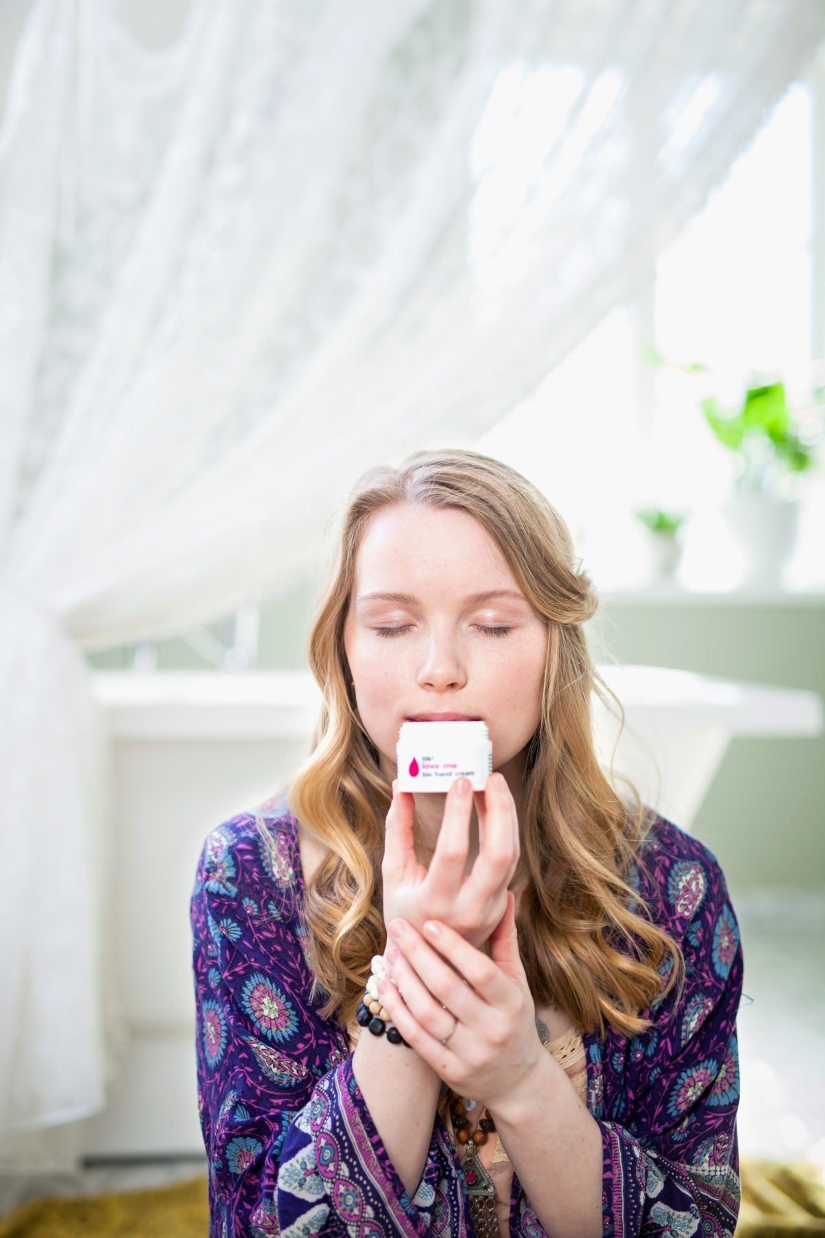 Moisturising Hand Cream with Mango and Lemongrass 50ml