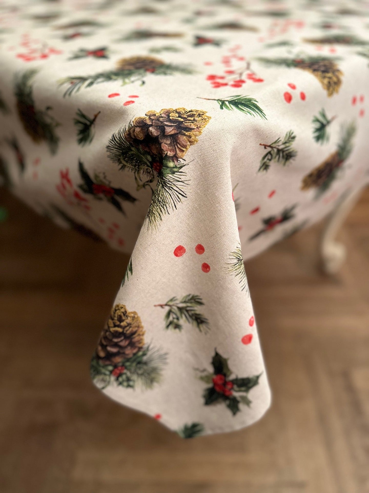 Elegant Square/Rectangular Tablecloth – Premium European Design by Hortensias Home at www.brixbailey.com
