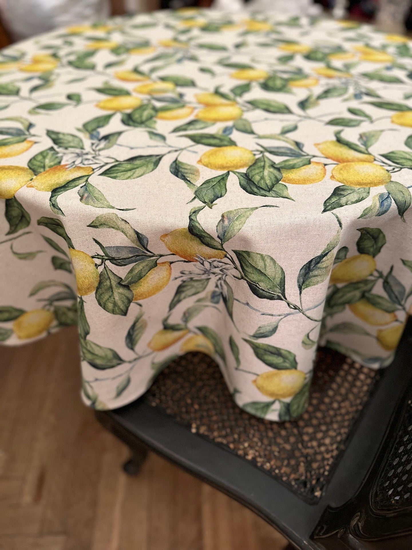 Lemon Linen Round Tablecloth – Festive &amp; High-Quality European Design by Hortensias Home at www.brixbailey.com