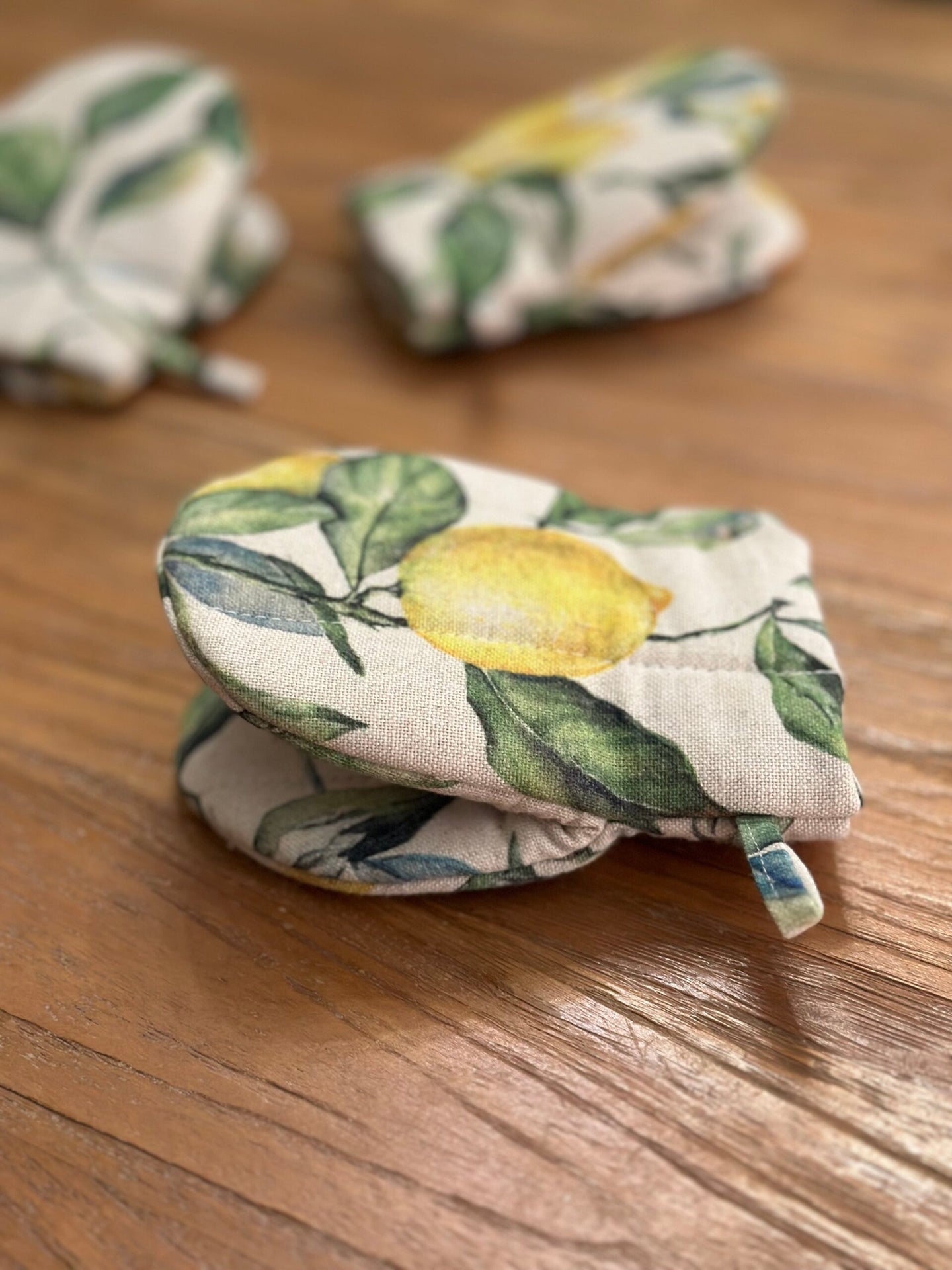 Lemon Linen Oven Glove – Comfortable &amp; Heat Resistant by Hortensias Home at www.brixbailey.com