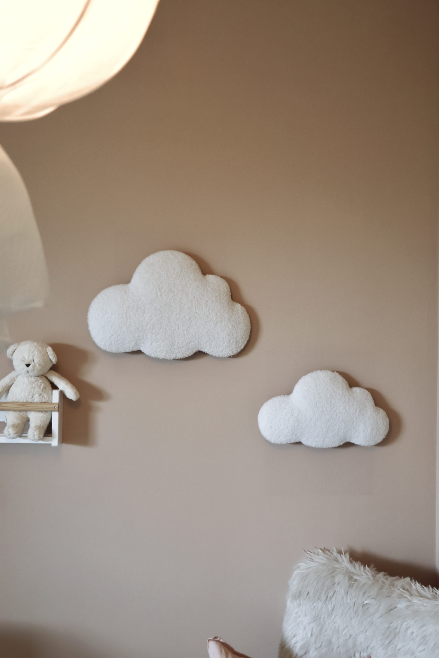 Cloud bouclé wall decor-7