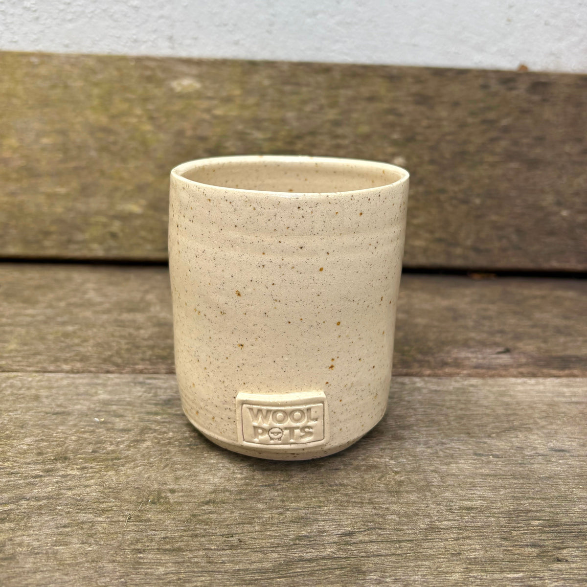 2 x Wool Pots Bundles (20 Wool Pots) plus a Cream Wool Pots Planting Pot (Single)