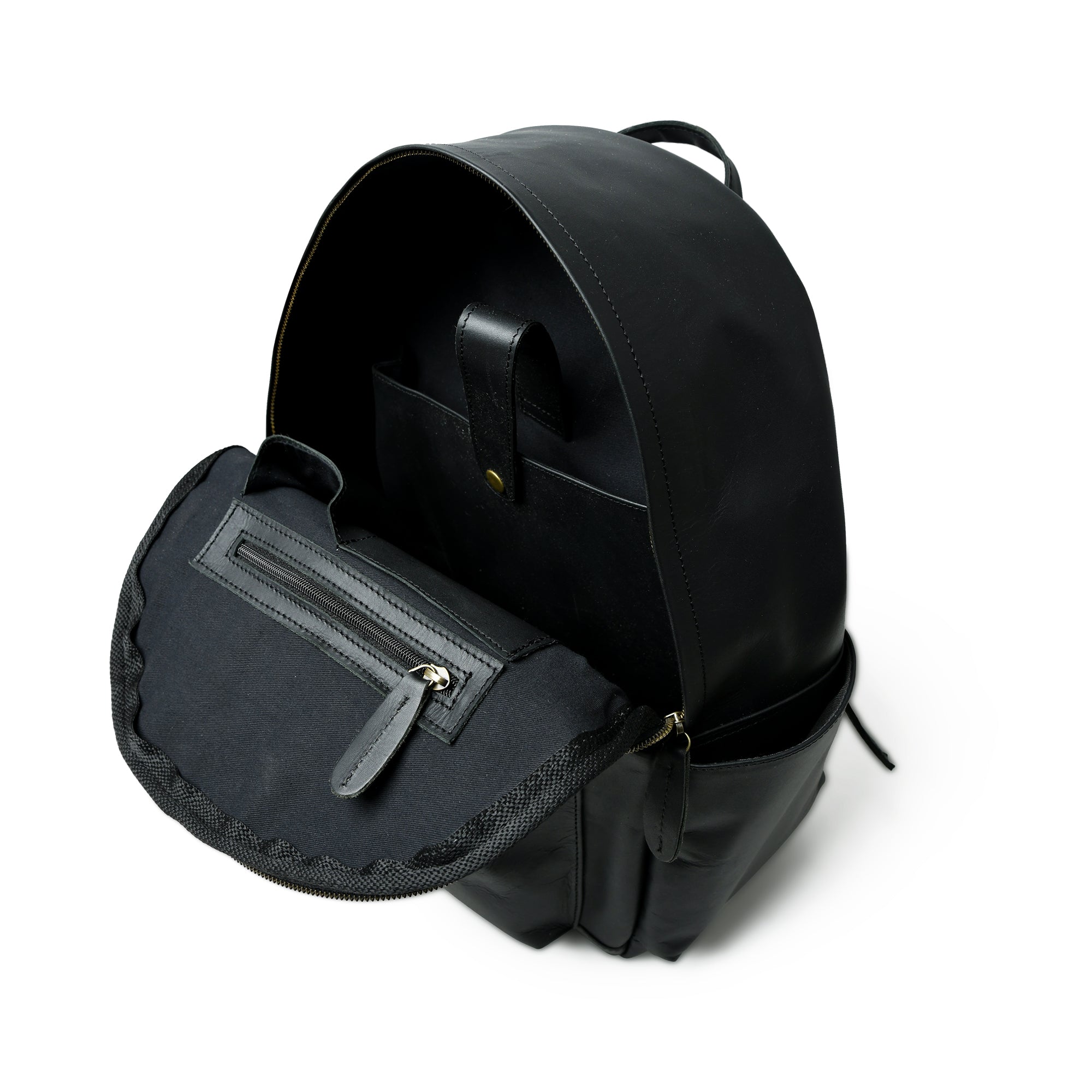 LuxLeather: Waxy Leather Backpack