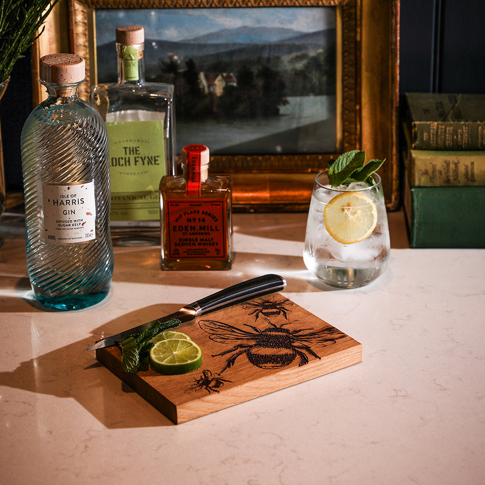 Bee Oak Bar Board