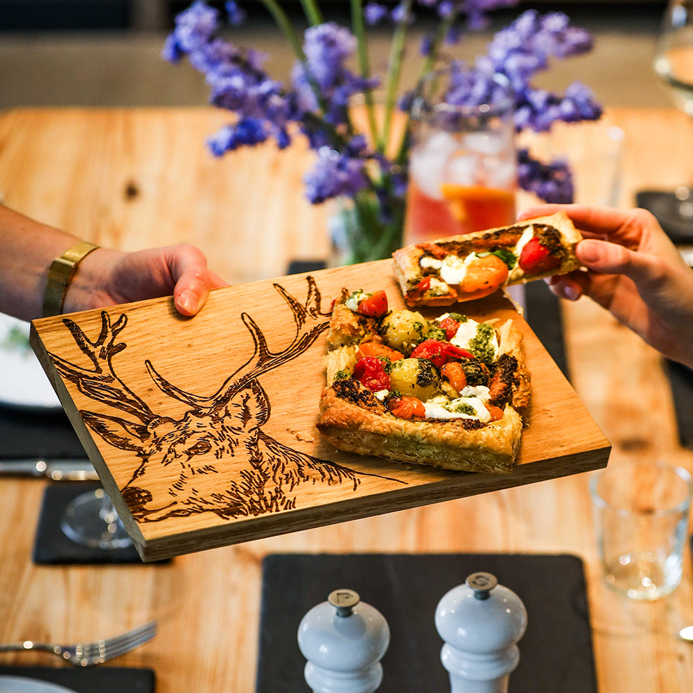 Stag Oak Serving &amp; Cheese Board