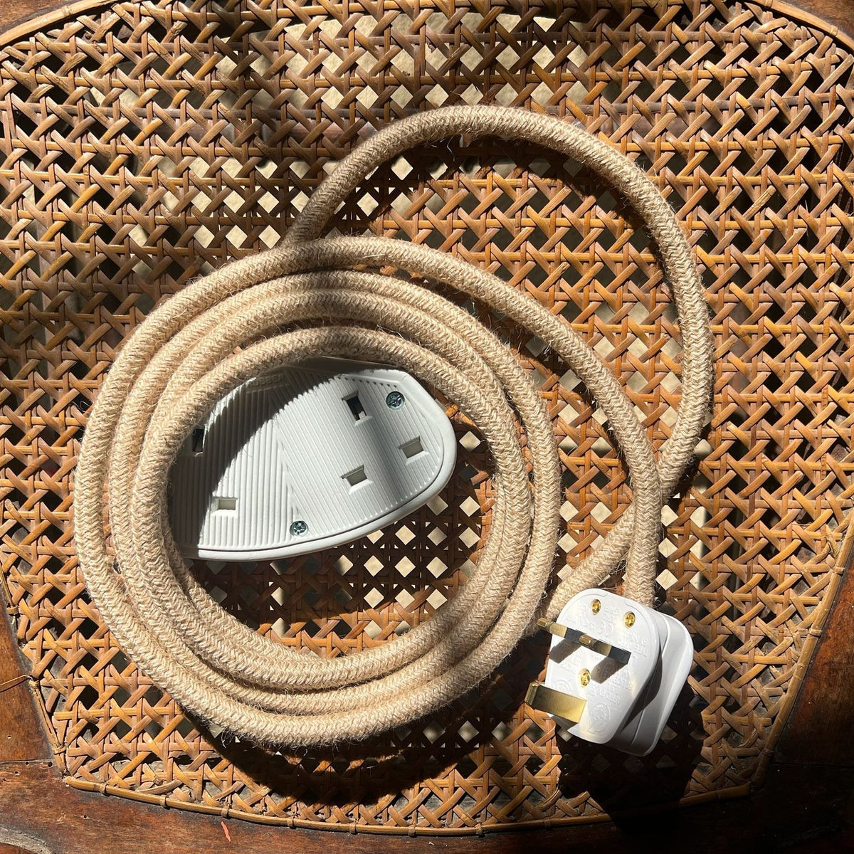 Jute Round - Lola's Leads Fabric Extension Cable