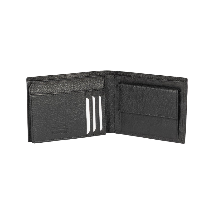 K10304AB | Portafogli Uomo in Vera Pelle pieno fiore, grana dollaro. Colore Nero. Tasca p/monete. Dimensioni da chiuso: cm 12,5 x 9,3 x 1. Confezione: Gift Box rigido fondo/coperchio