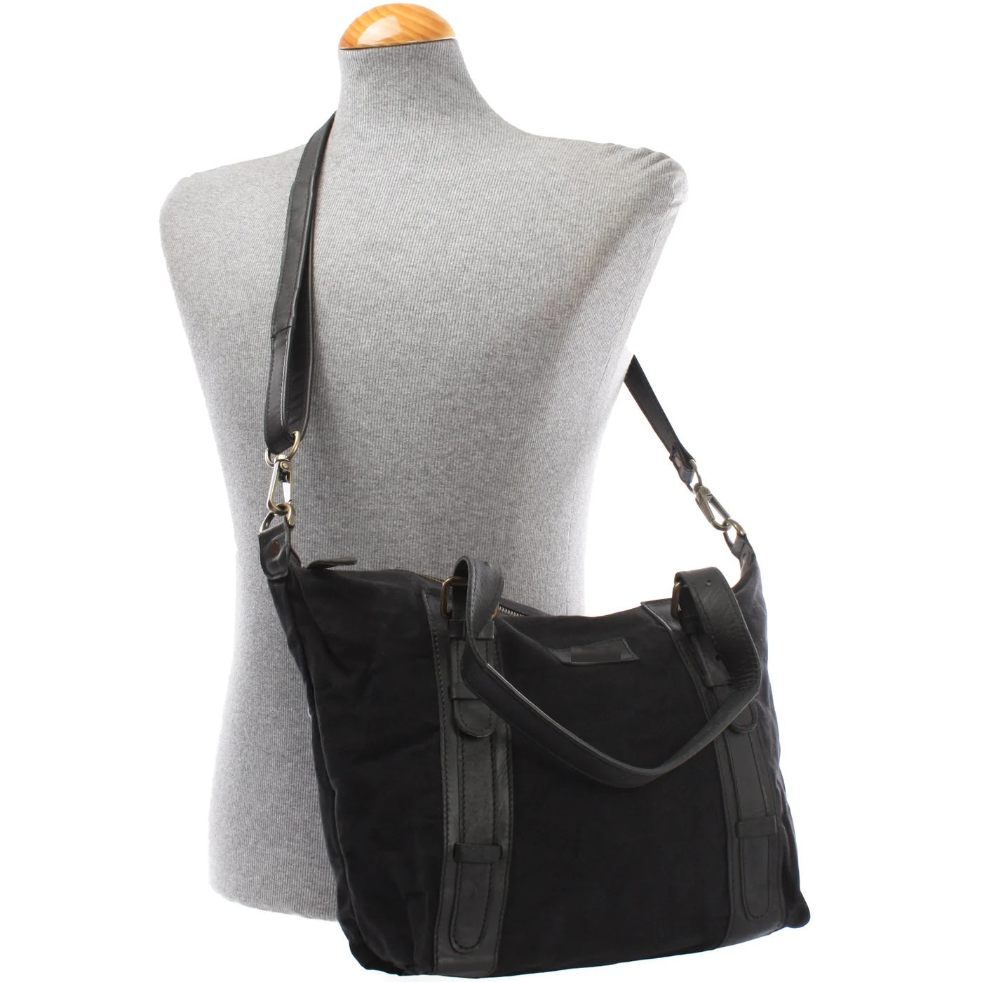 Metro Voyager Travel Bag