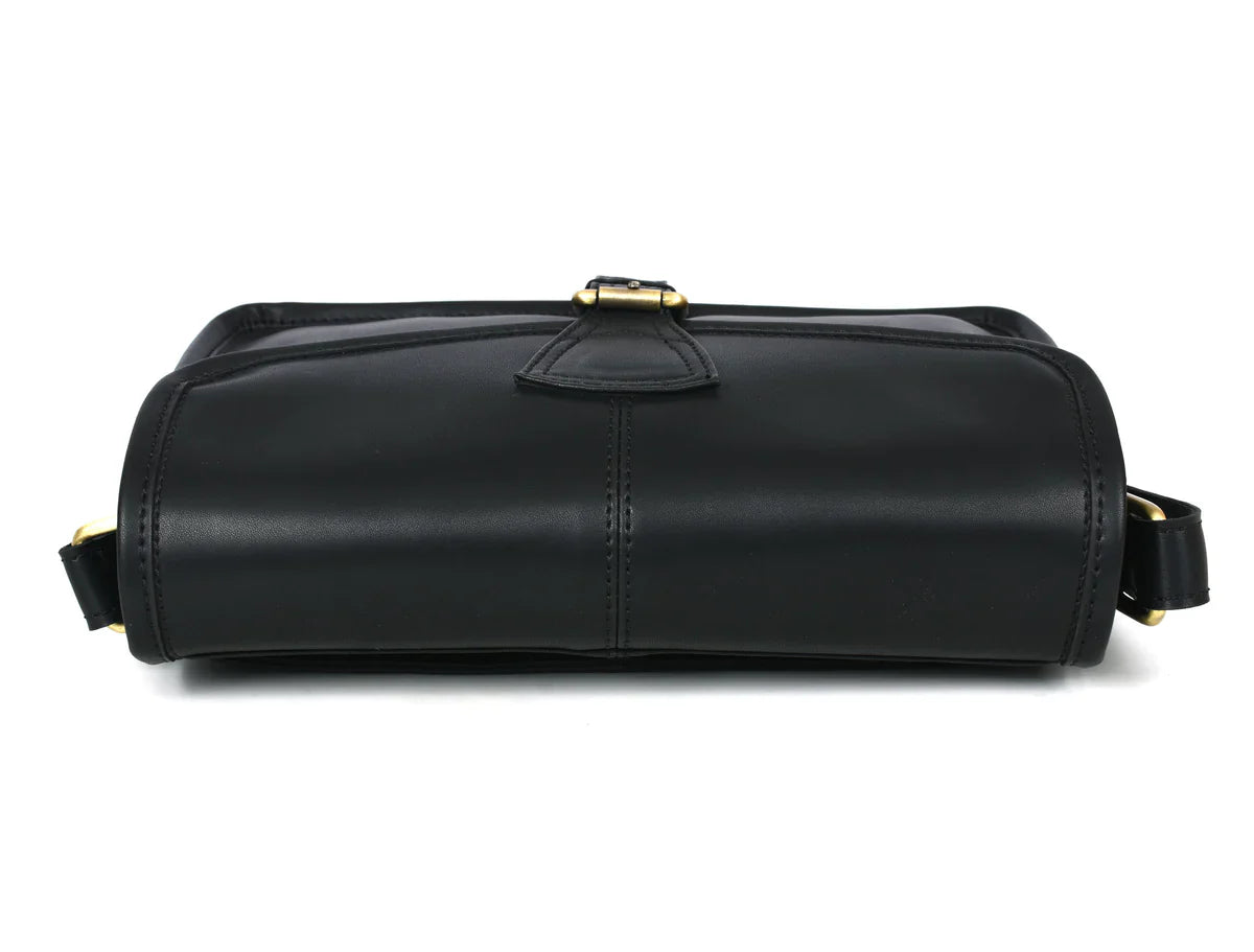 Calgary Leather Cross Body Bag