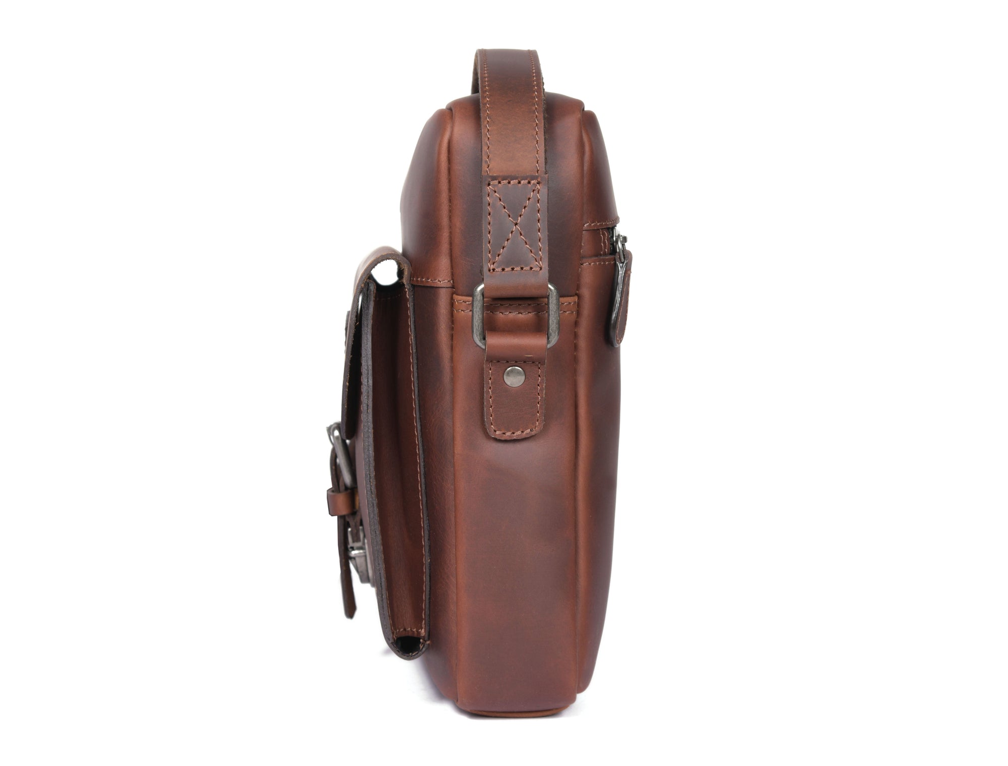 European Leather Fanny Bag – Sleek &amp; Durable