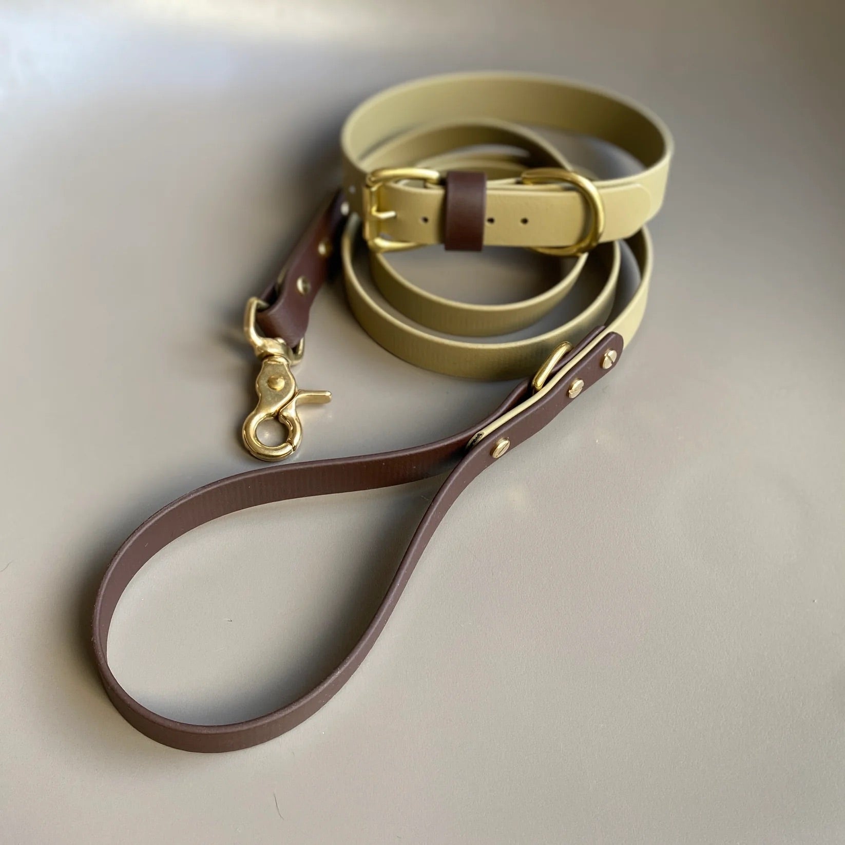 Loki Khaki &amp; Brown Colour Block Collar