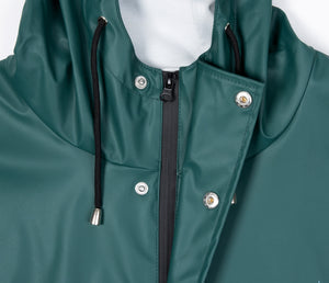 Adventure Rain Jacket in Dark Green
