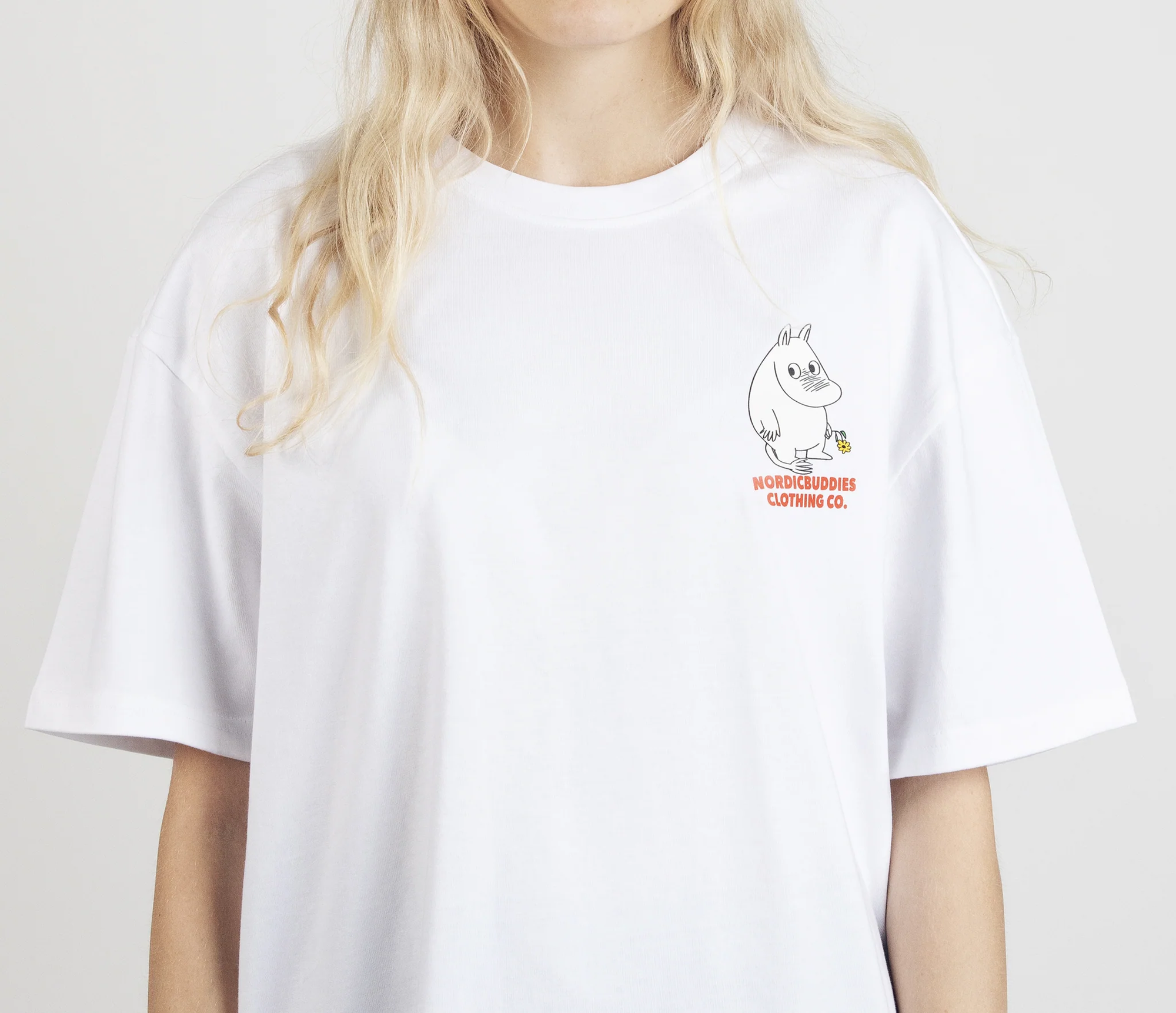 White Unisex Moomintroll Flower T Shirt