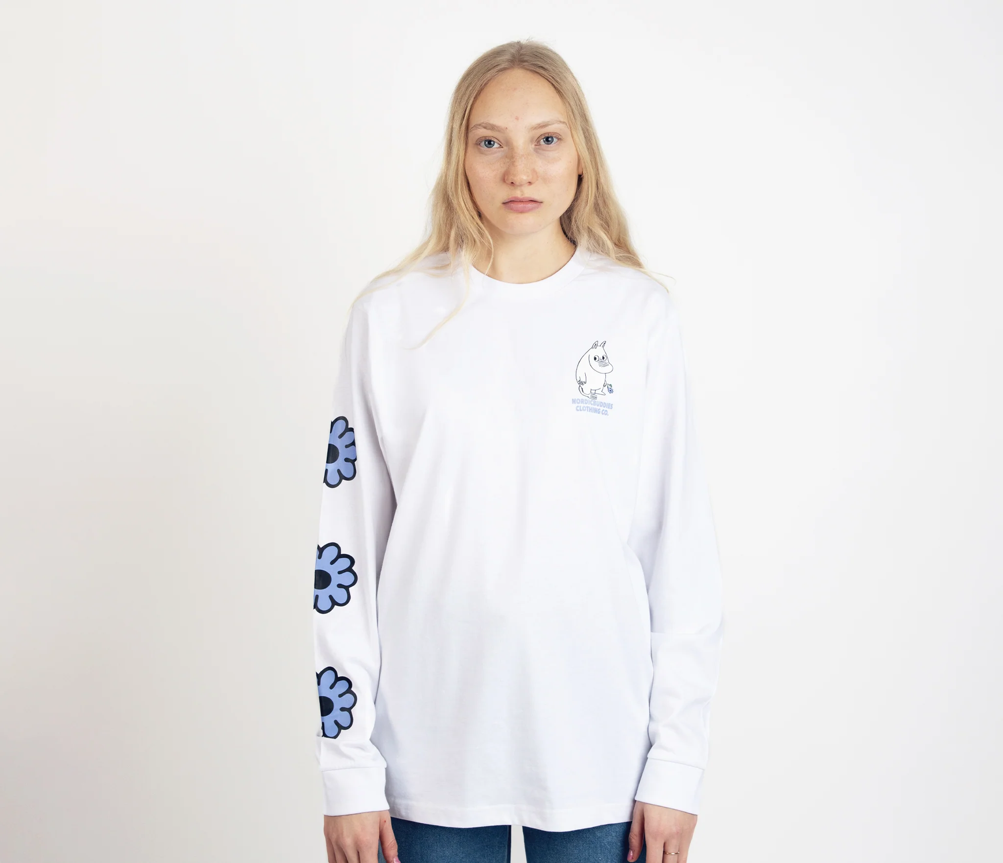 White Unisex Longsleeve Shirt with Moomintroll Flower Design