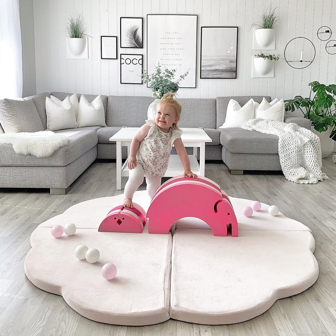 Cloud Shaped Pink Velvet Kids Play Mat