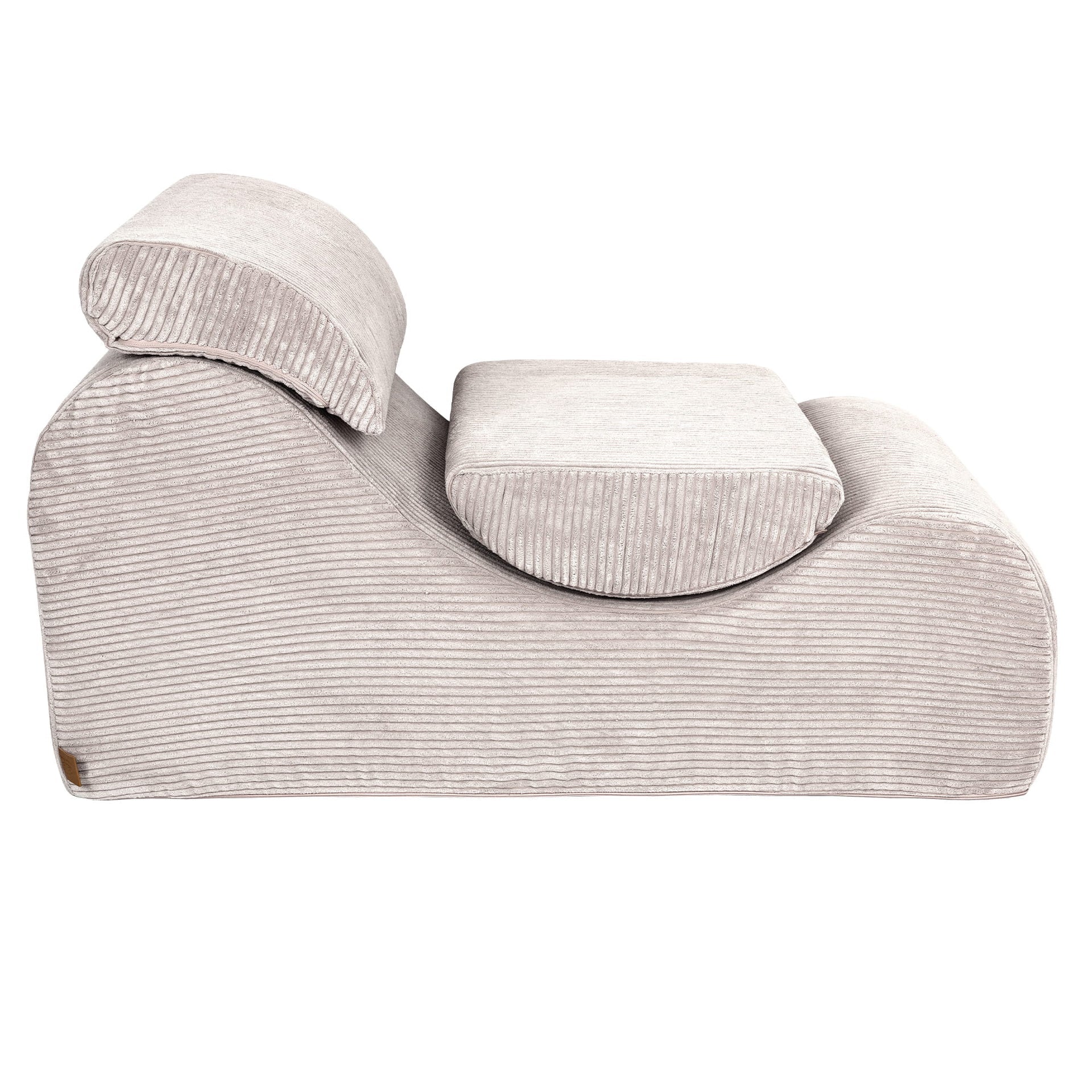 Wave Lounger: Modern Kids&#39; Chair for Comfort &amp; Style by MeowBaby at www.brixbailey.com