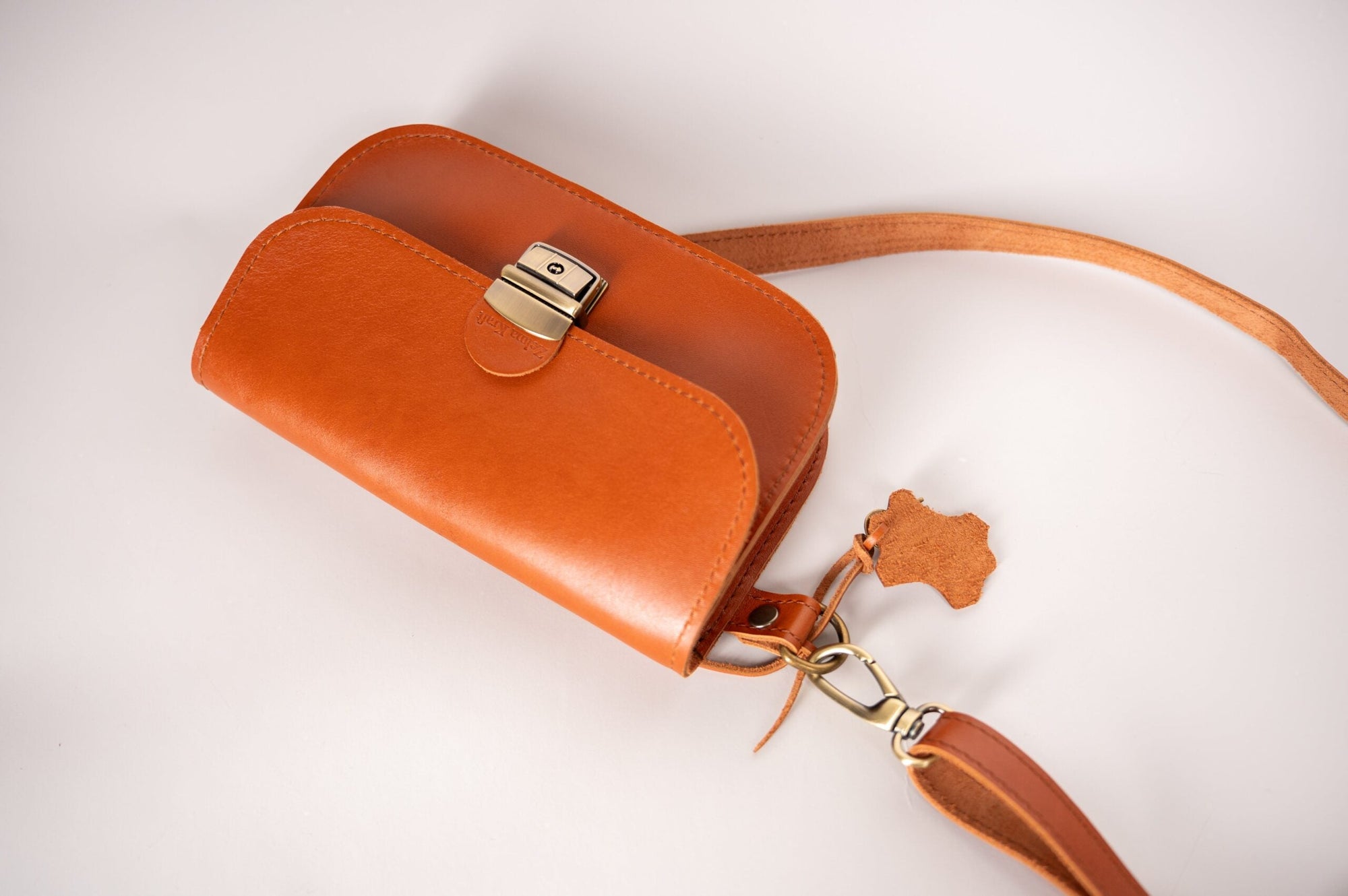 Vintage Leather Saddle Bag with Adjustable Strap
