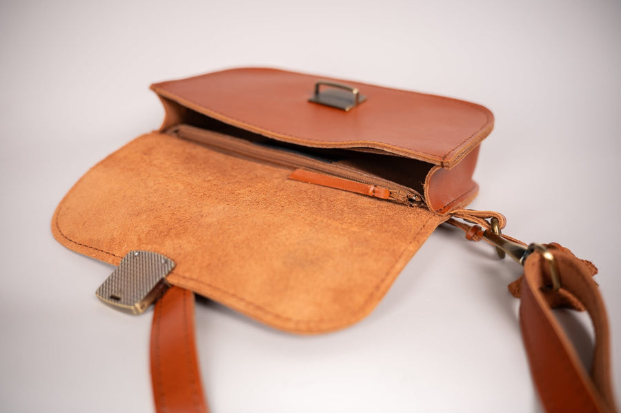 Vintage Leather Saddle Bag - Natural Cattle Hide