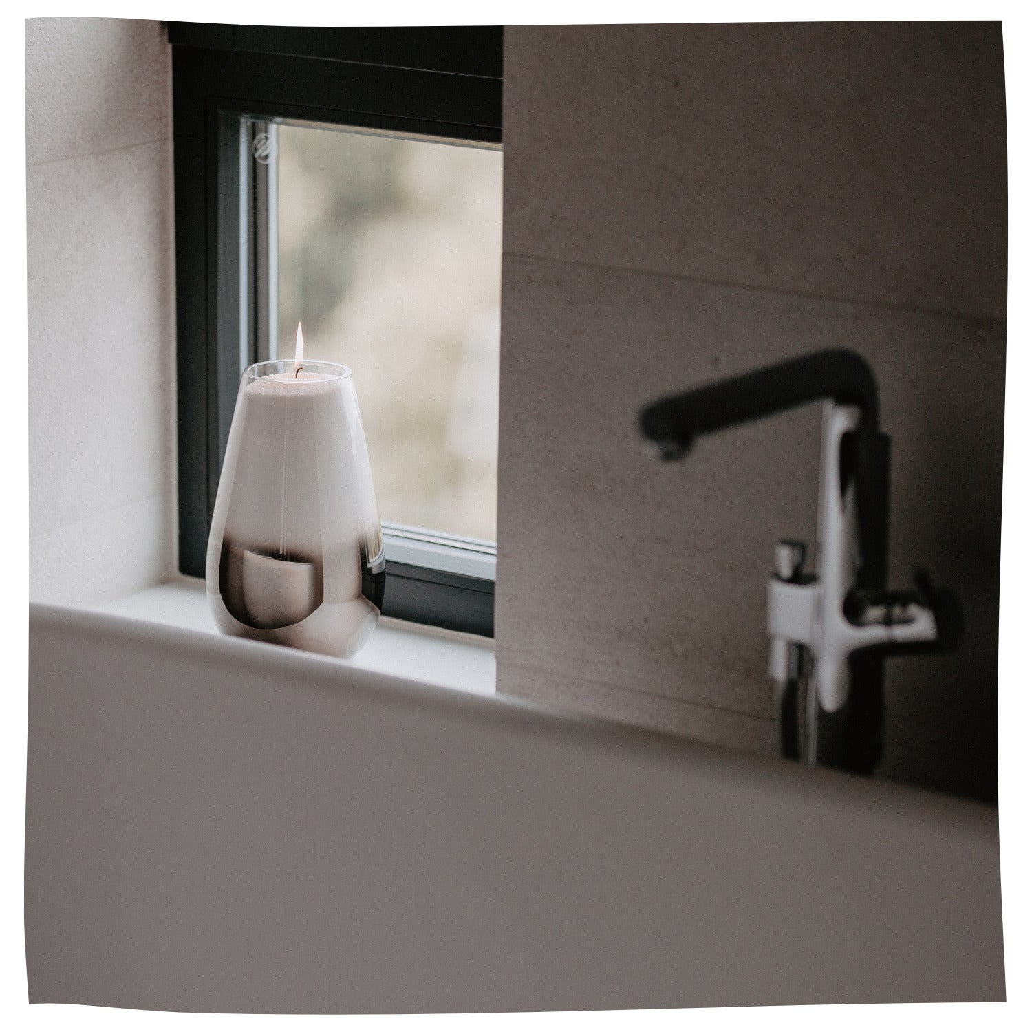 Diamond Dust Powdered Candle Experience