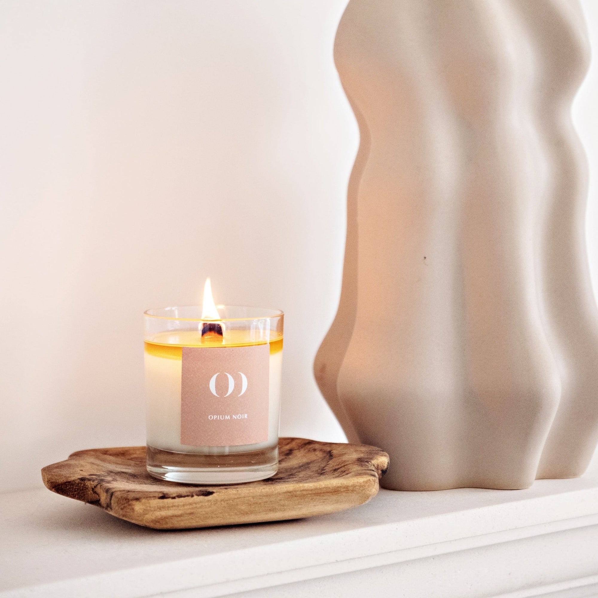 OPIUM NOIR CANDLE (CLASSIC COLLECTION)