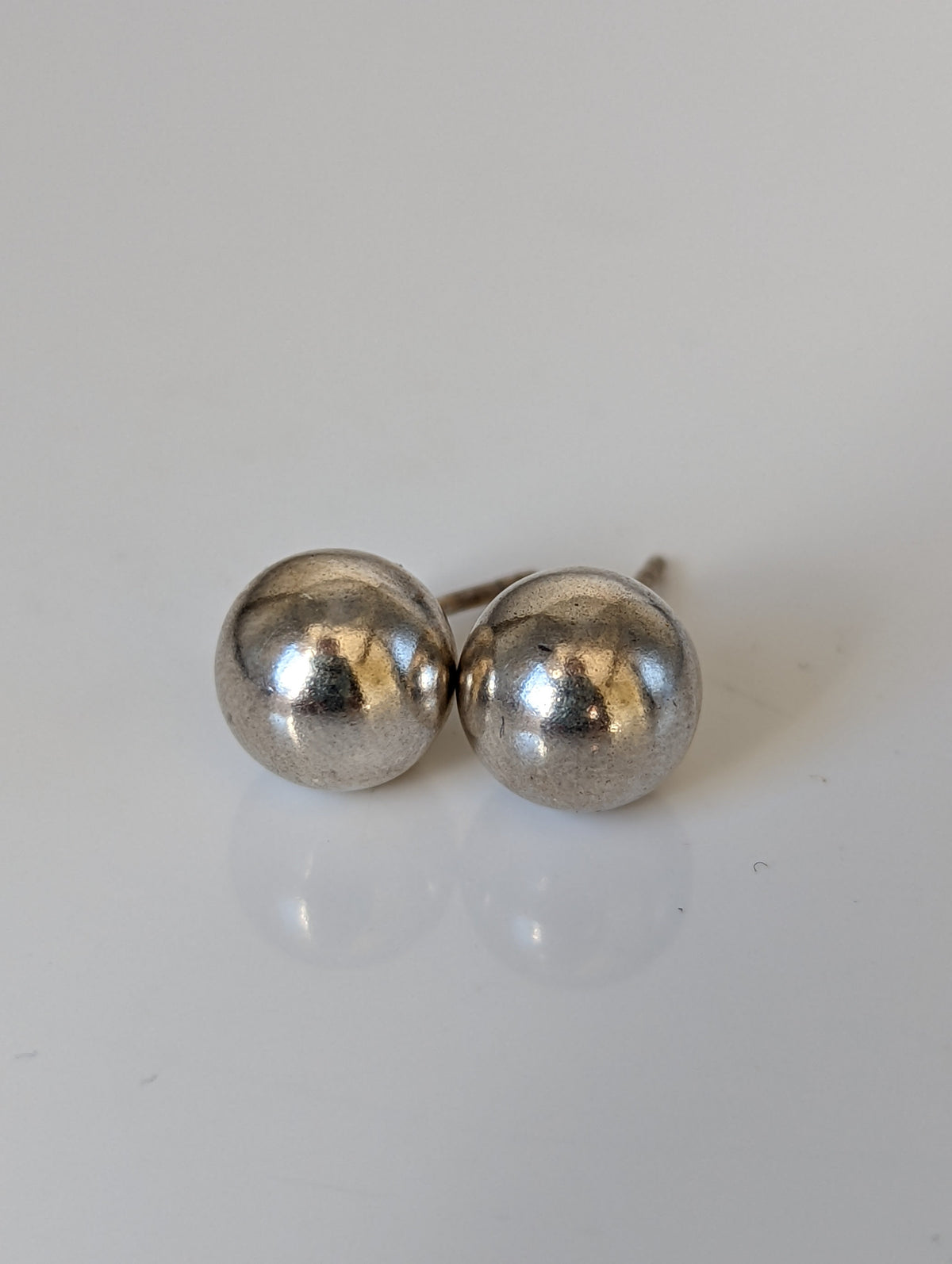 Silver Steed Large Balls Stud Earrings