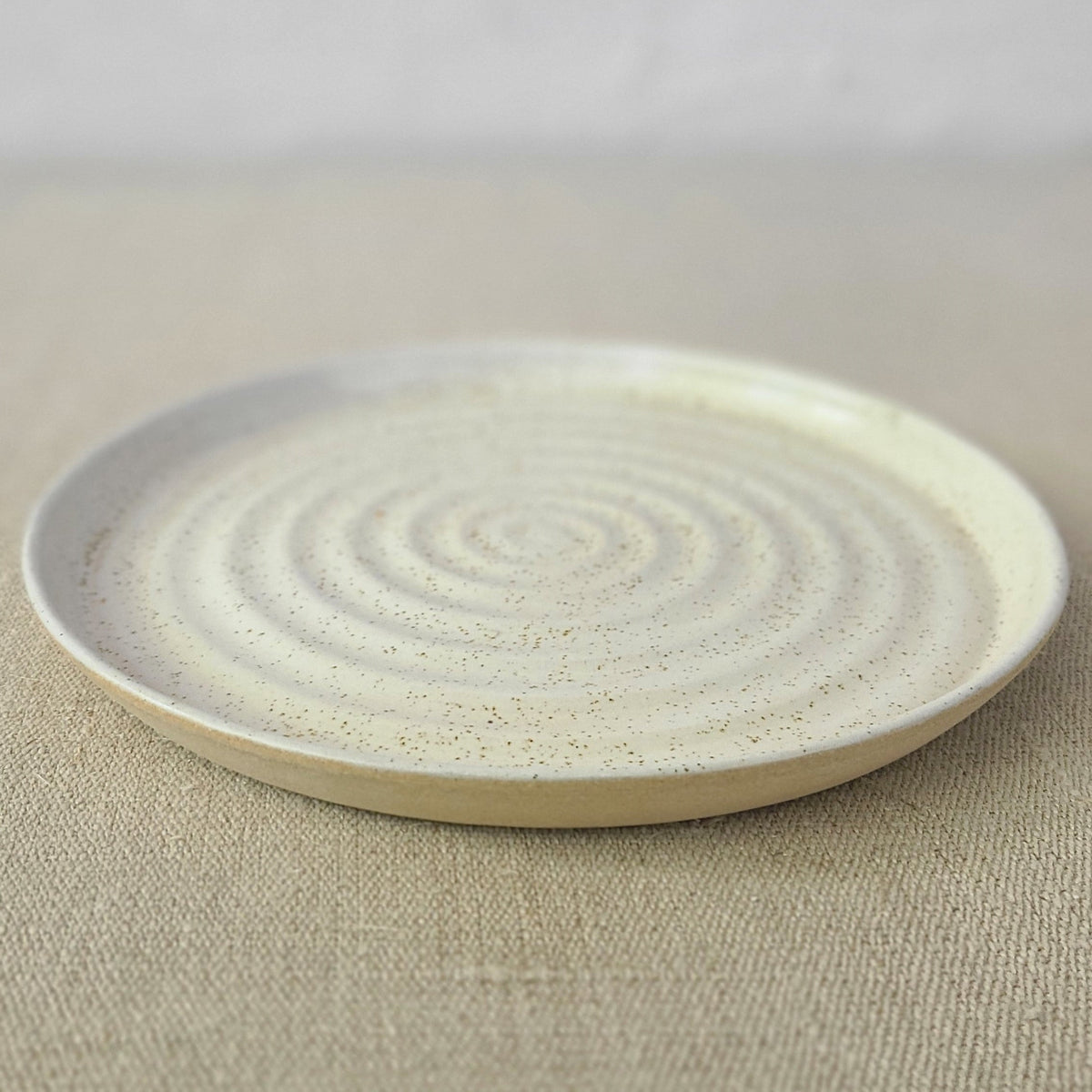 Pepper White Classic Lunch Plate