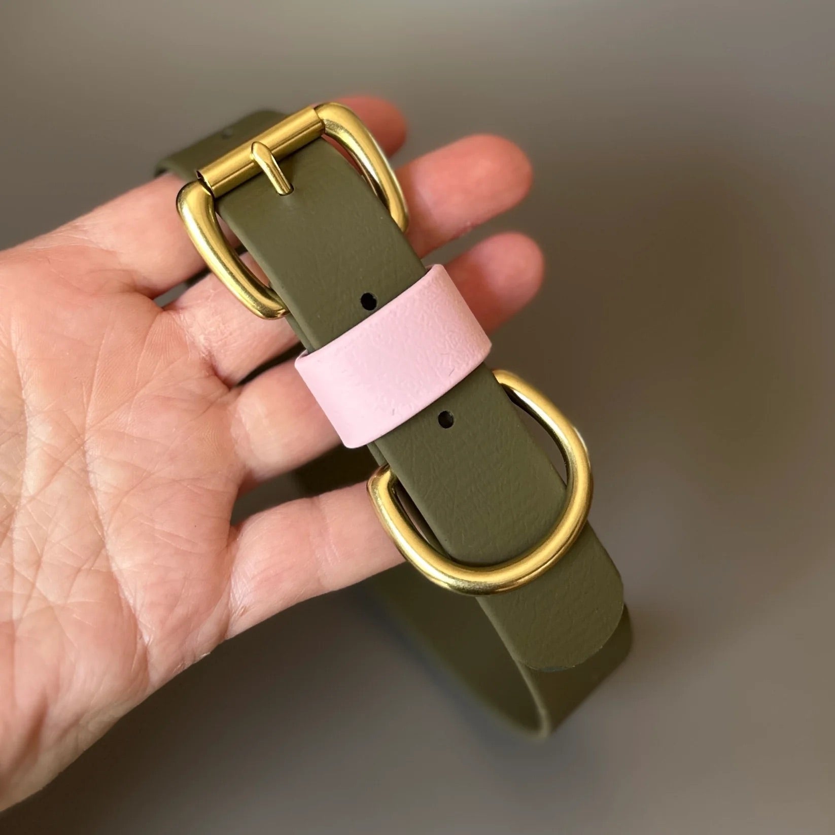 Petra Olive &amp; Pastel Pink Colour Block Collar