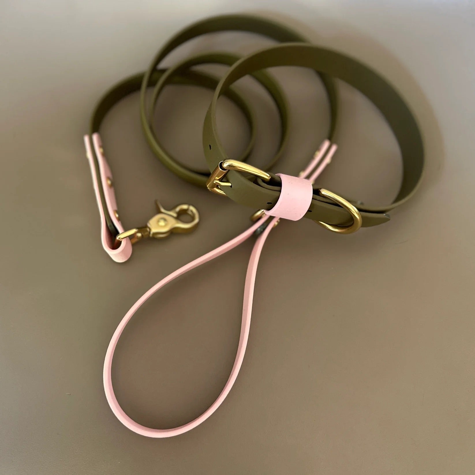 Petra Olive &amp; Pastel Pink Colour Block Lead