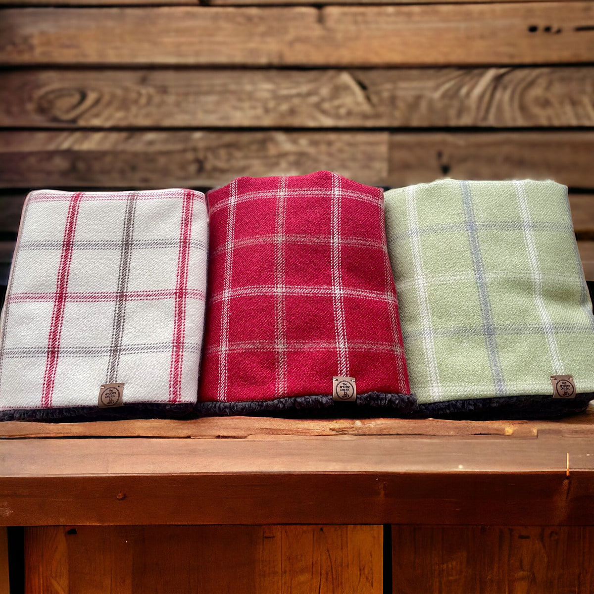 Regular Luxury Handcrafted Knighthayes Cream/red/grey check Dog/pet Blanket