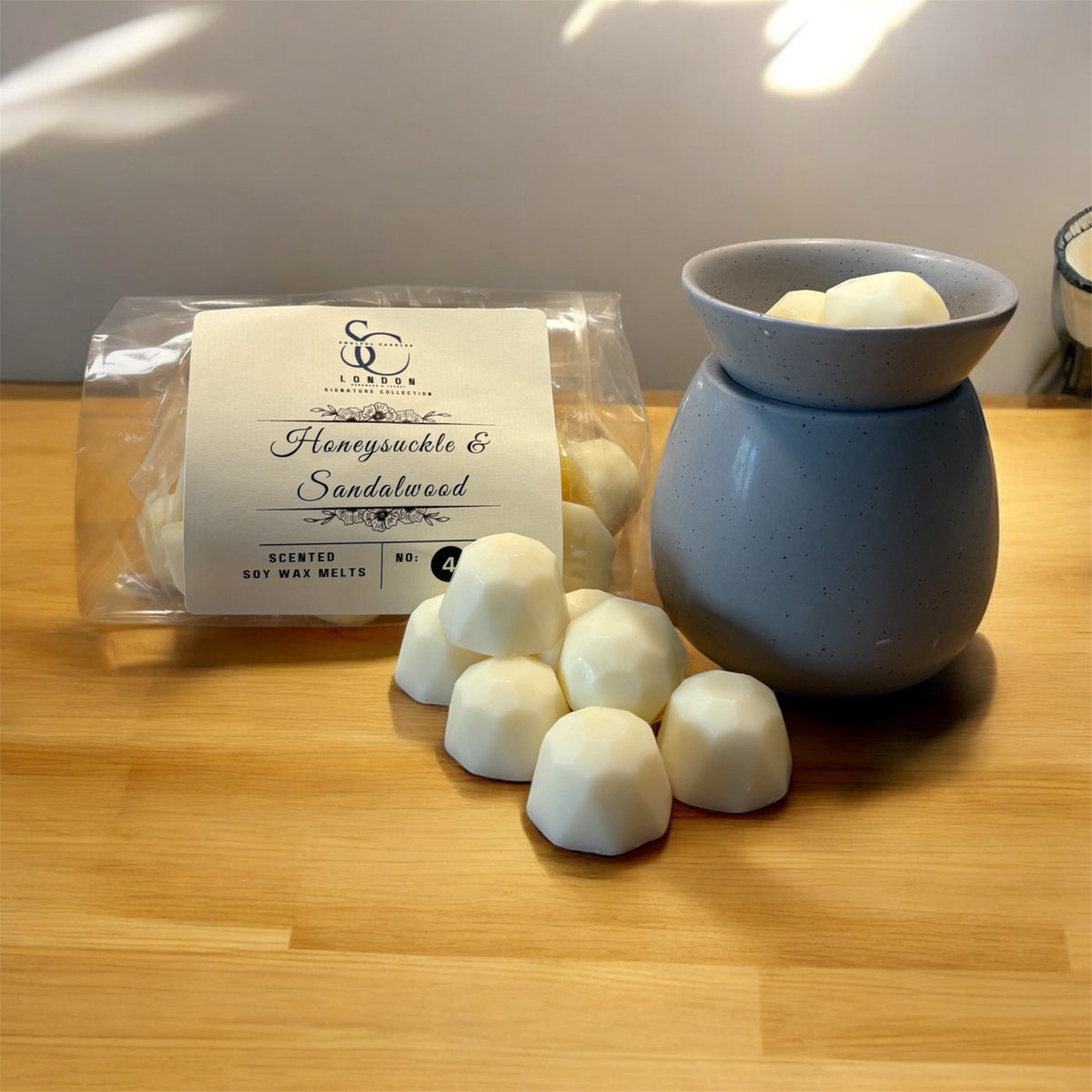 Luxury Signature Soy Wax Melts 250g