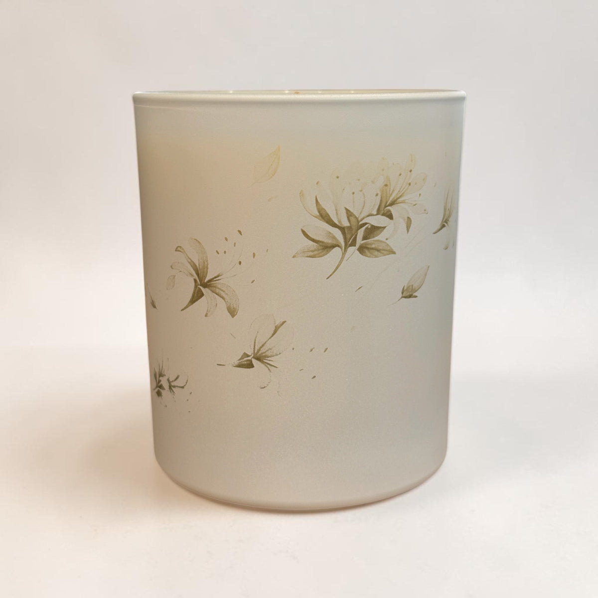 Honeysuckle &amp; Sandalwood – Luxury Soy Candle (30cl)