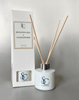 Honeysuckle & Sandalwood – Reed Diffuser (100ml)
