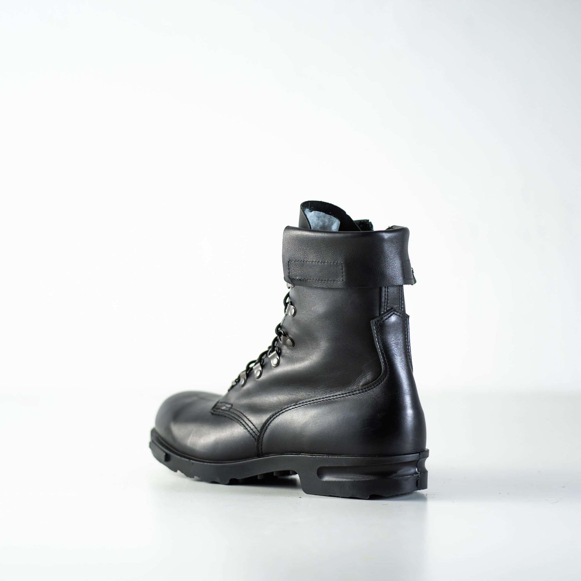 Pilot Boots for Everyday Adventure