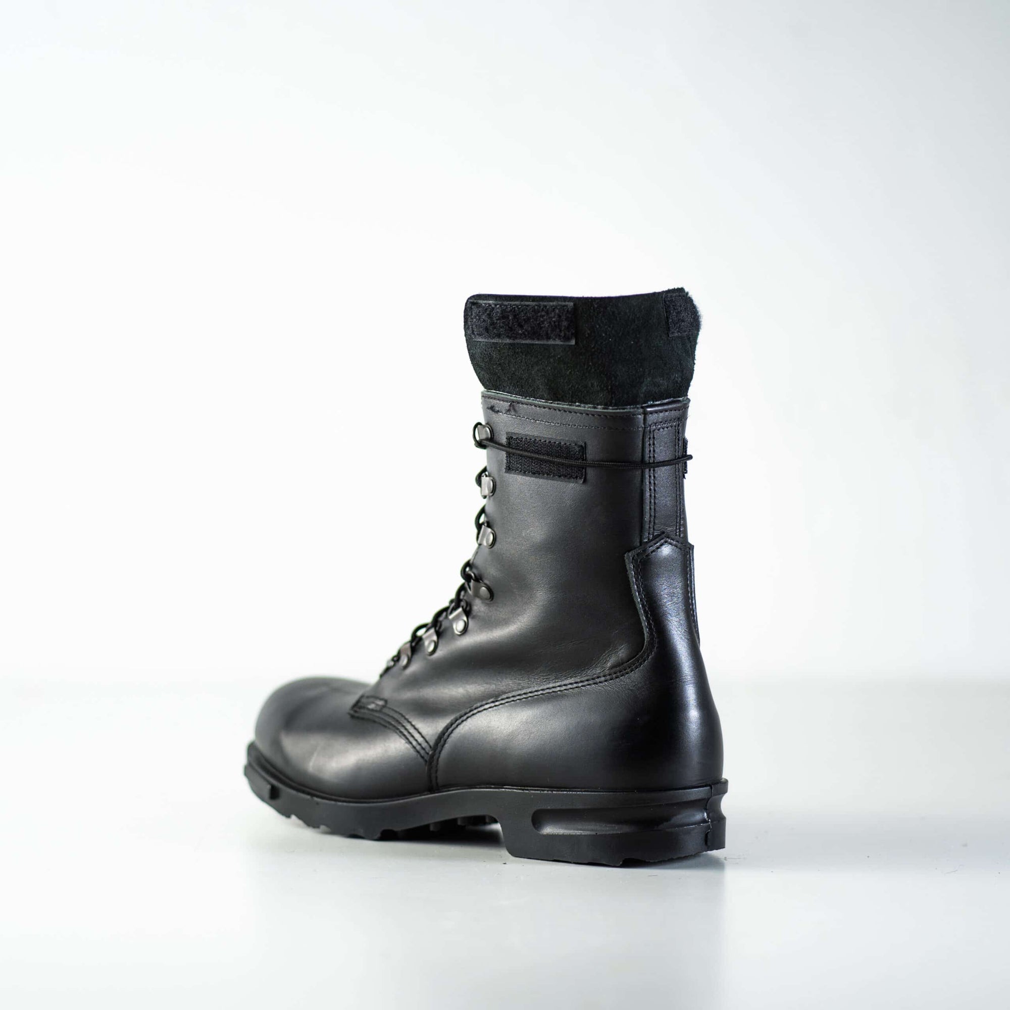 Pilot Boots for Everyday Adventure