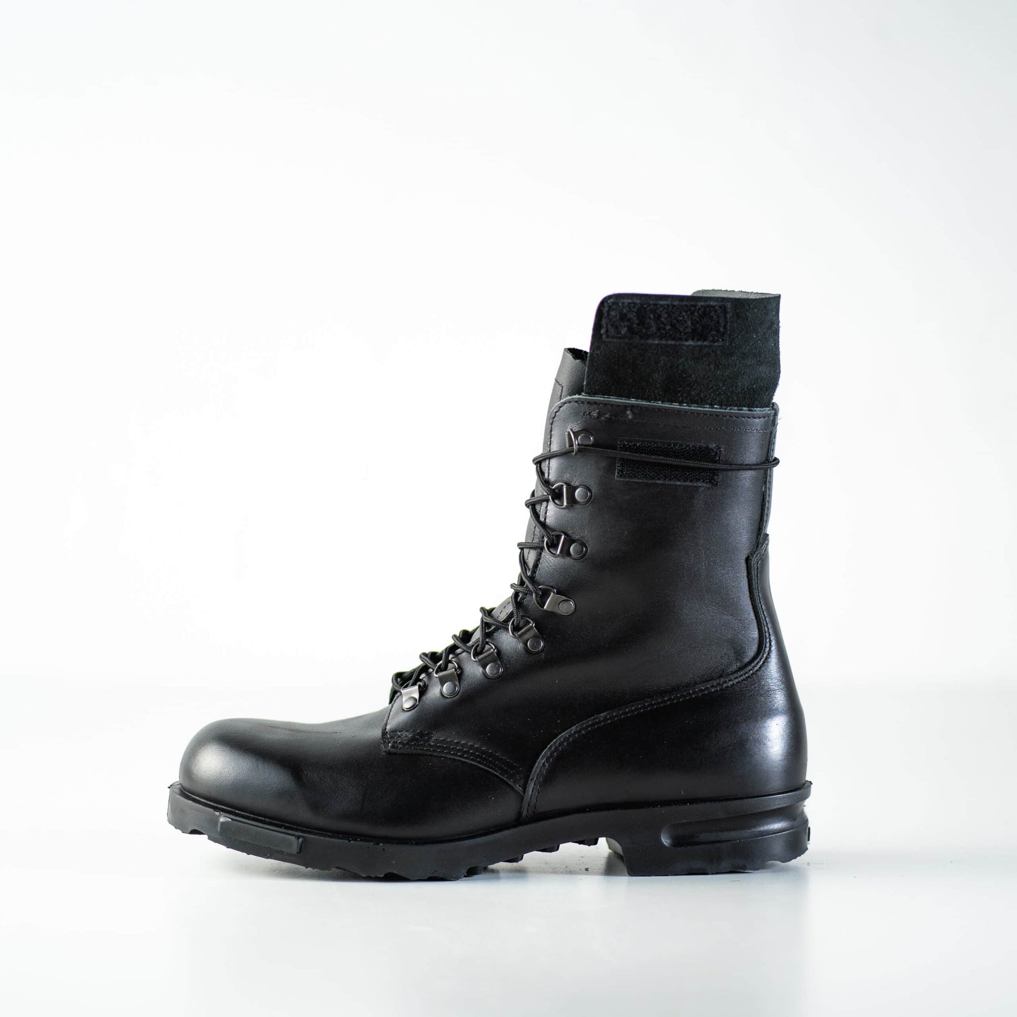 Pilot Boots for Everyday Adventure