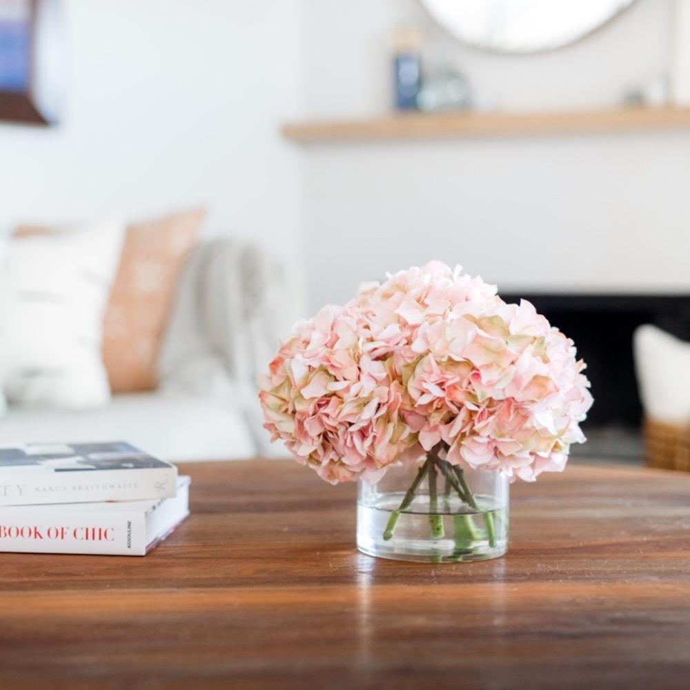 Silk hydrangeas arrangement in glass vase - pink