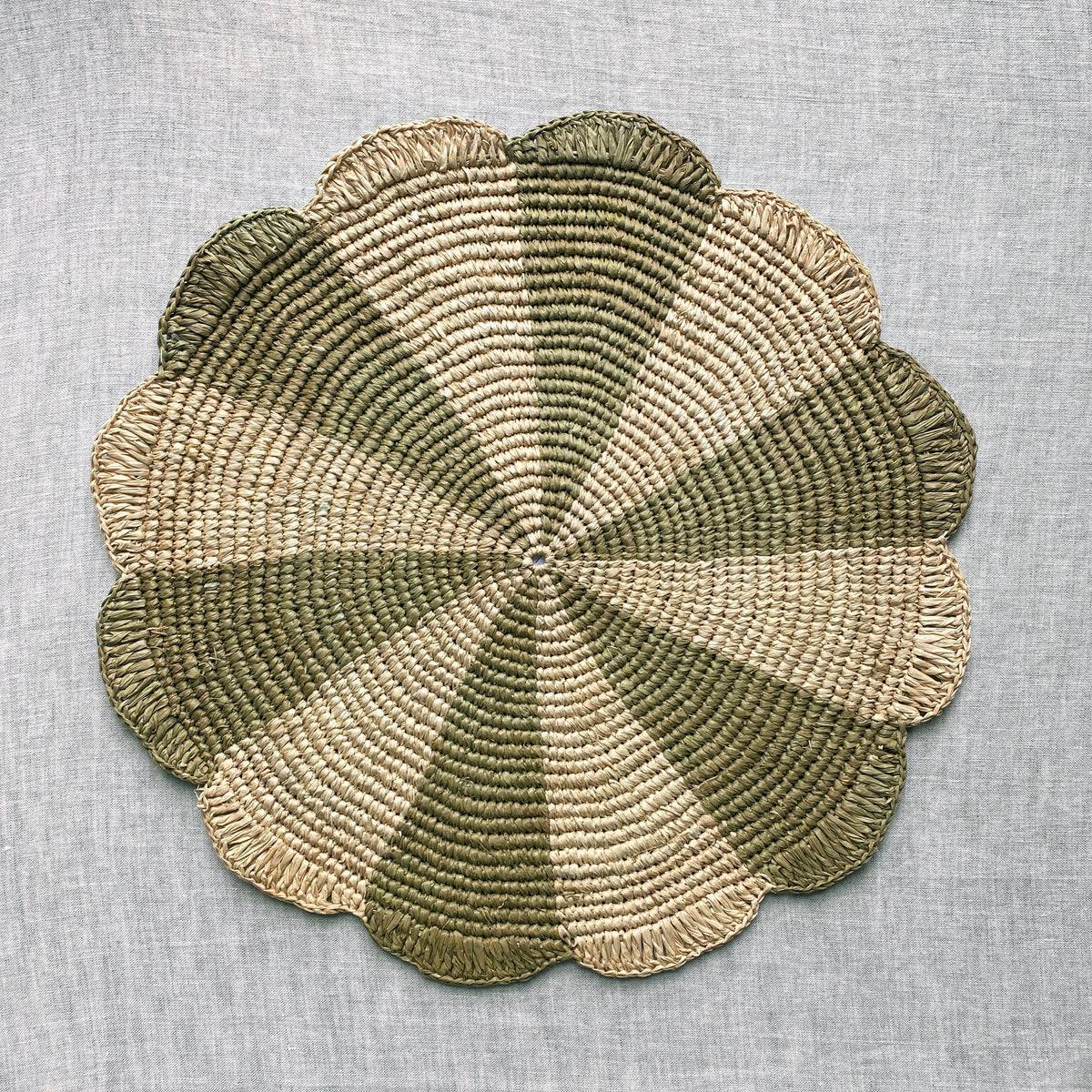 Olive Scalloped Placemat