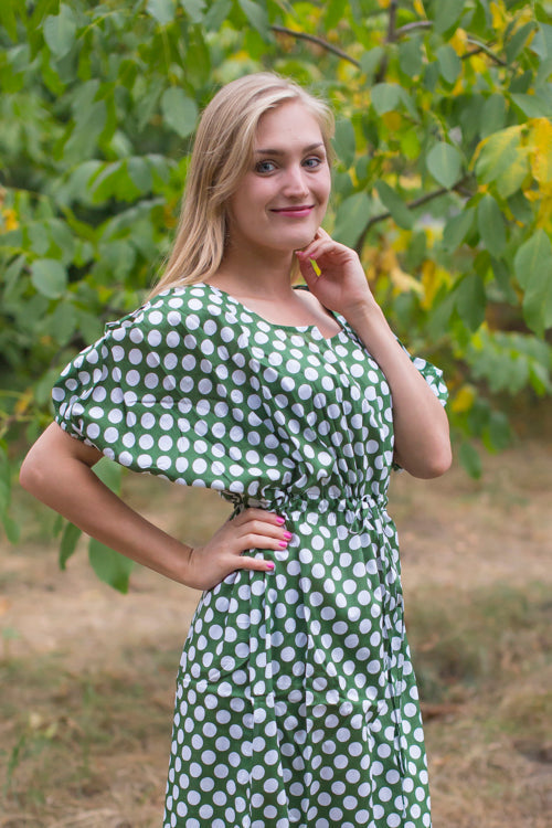 Dark Green Cut Out Cute Style Caftan in Polka Dots Pattern-1