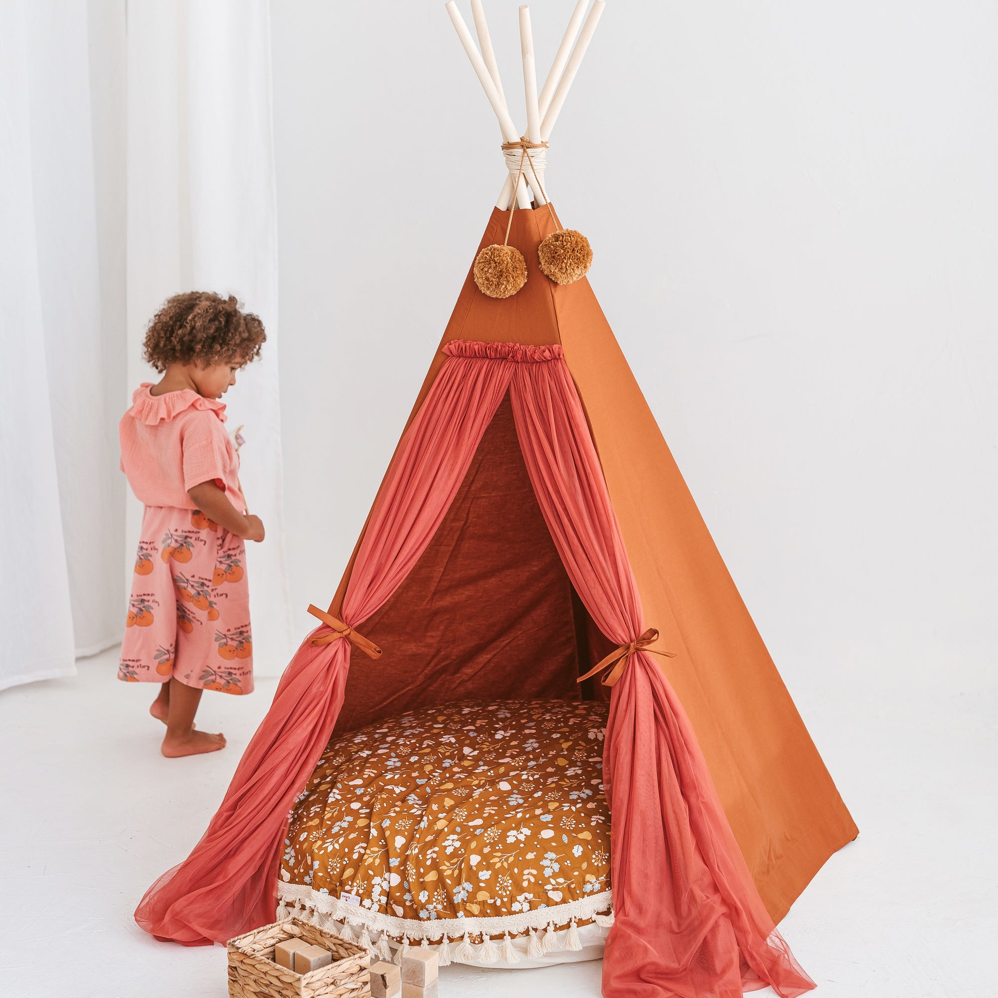Fairy Kids Play Tent with Tulle in Cognac
